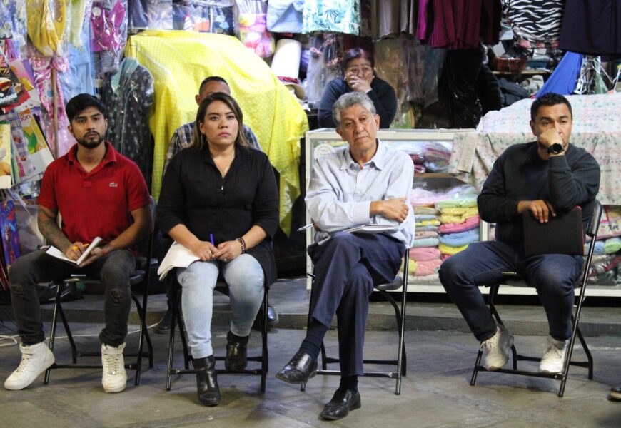 Acuerdan Ayuntamiento de Tlaxcala y comerciantes, regular la actividad en zona del mercado