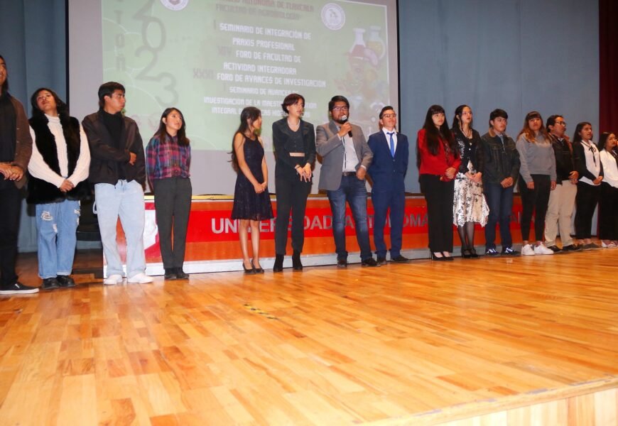 Presentaron estudiantes de la UATx actividades integradoras