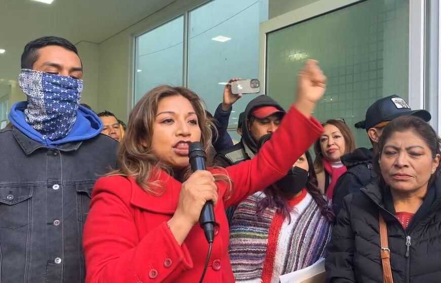 Órgano colegiado resuelve al TCA entregar la toma de nota a Karina Erazo como dirigente del “Sindicato 7 de Mayo”