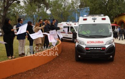 Recibió Gobierno  Estatal Ambulancias de la Beneficencia Pública Nacional