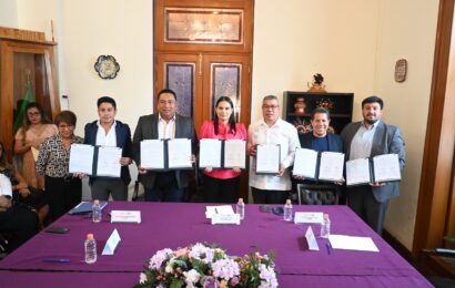 SEDIF y subsistemas educativos firman convenio para combatir enfermedades renales en estudiantes
