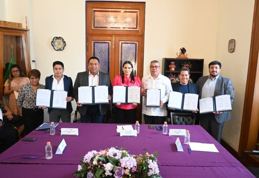 SEDIF y subsistemas educativos firman convenio para combatir enfermedades renales en estudiantes