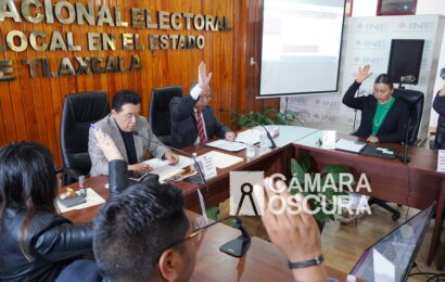 INE entrega la constancia de mayoría a Antonio Álvarez Lima y a Anabell Ávalos Zempoalteca, como Senadores de la República