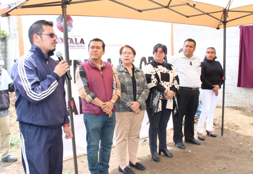 Entrega Maribel Pérez Arenas obras de beneficio en Ocotlán y Tepehitec