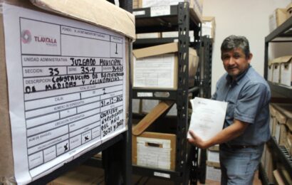 Recibe Ayuntamiento de Tlaxcala constancia del Registro Nacional de Archivos