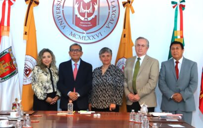 Comienza proceso de reacreditación la Licenciatura en Médico Cirujano de la UATx