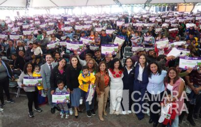 Sedif entrega becas para educación inicial y preescolar en Tlaxcala