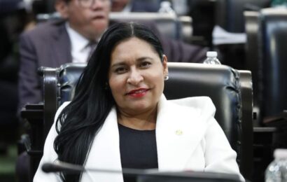 Me asumo como un instrumento de la voluntad popular” por eso voté a favor de la Reforma al Poder Judicial: Ana Lilia Rivera Rivera