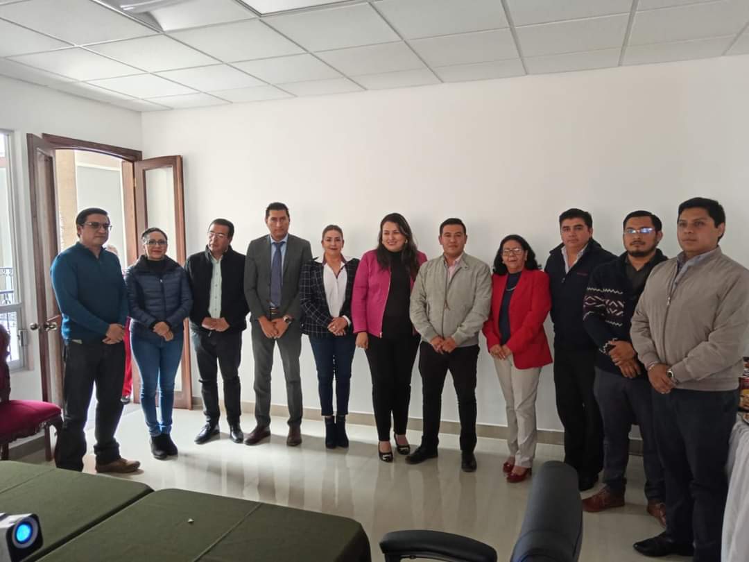 CEMERT presenta política de mejora regulatoria al Ayuntamiento de Chiautempan
