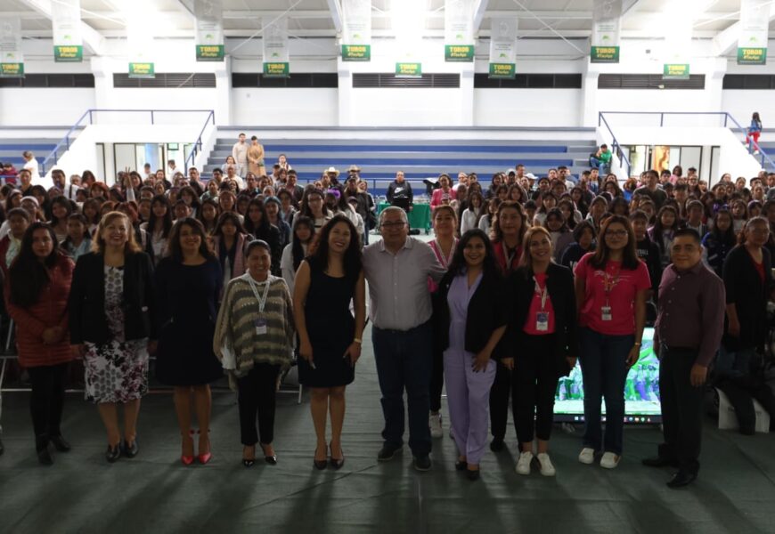 Inauguran el tercer bloque de «Tecnolochicas Tlaxcala»
