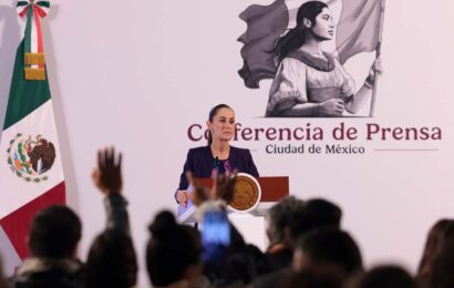 Sheinbaum apoya a Petro y anuncia reformas energéticas y ferroviarias
