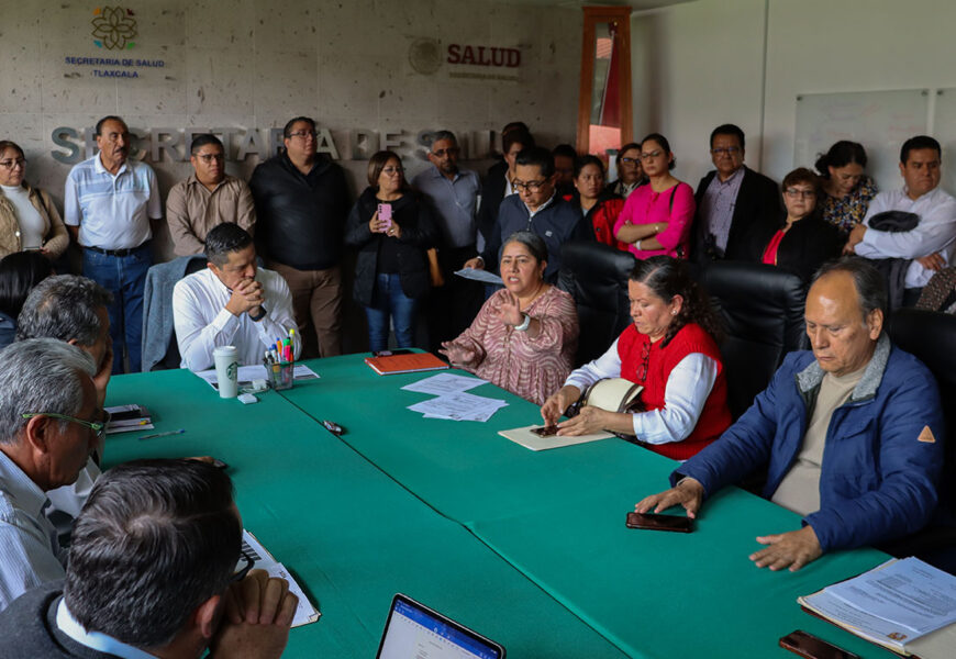 Trabajadores de salud no cederán derechos: Exige SNTSA