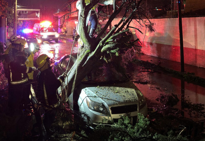 Atención a afectaciones por lluvia intensa en Tlaxcala