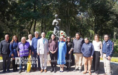 Homenaje a Miguel N. Lira en el Jardín Botánico de Tizatlán
