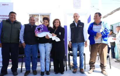 Gobernadora entrega 49 acciones de vivienda en Apizaco