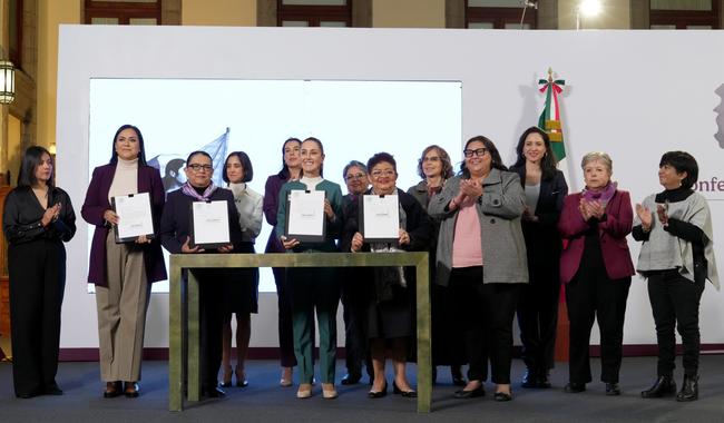Claudia Sheinbaum presenta reformas para la protección de mujeres