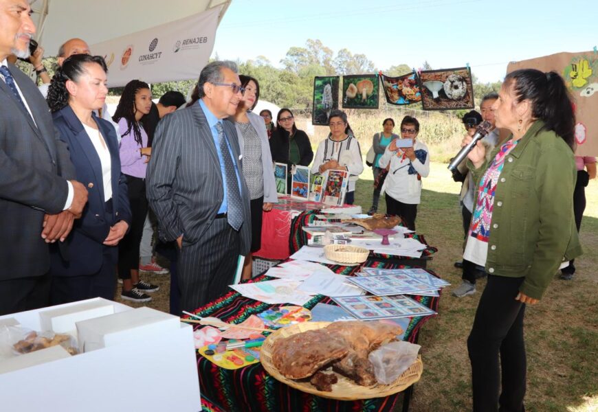 Centro de Ciencias Biológicas de UATx celebra 37 años de logros