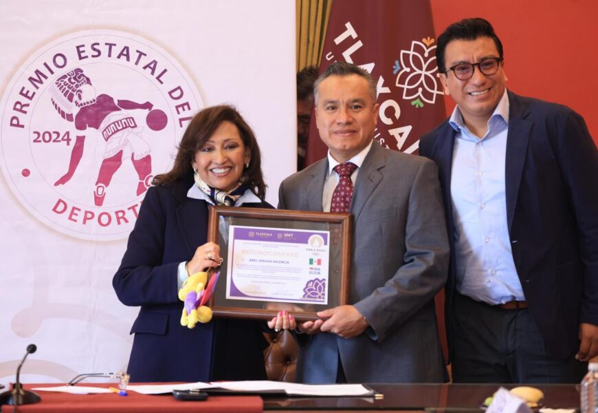 Gobierno reconoce a deportistas con el Premio Estatal 2024
