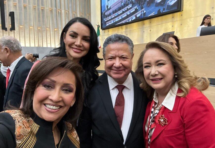 Lorena Cuéllar fortalece lazos con Puebla