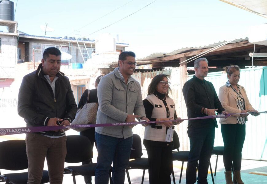 Gobernadora entrega obras urbanas en Tetla