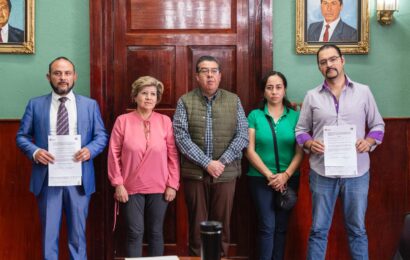Firman pacto de civilidad para elecciones delegacionales en Tlaxcala