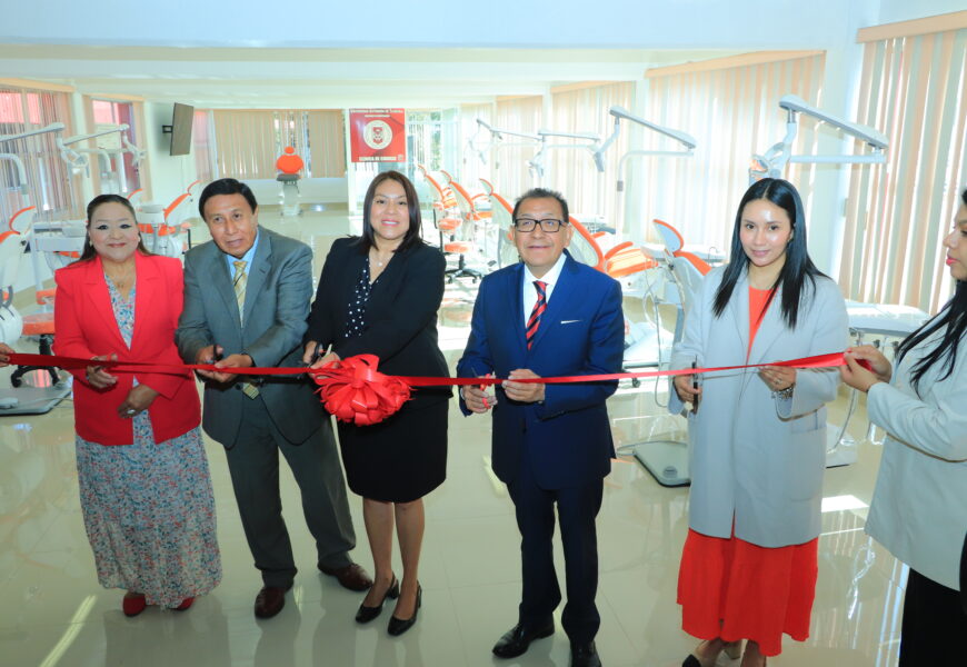 UATx inaugura Clínica de Cirugía Bucal en Odontología