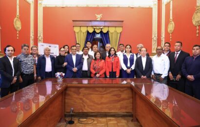 Gobierno y transportistas acuerdan mantener beneficios