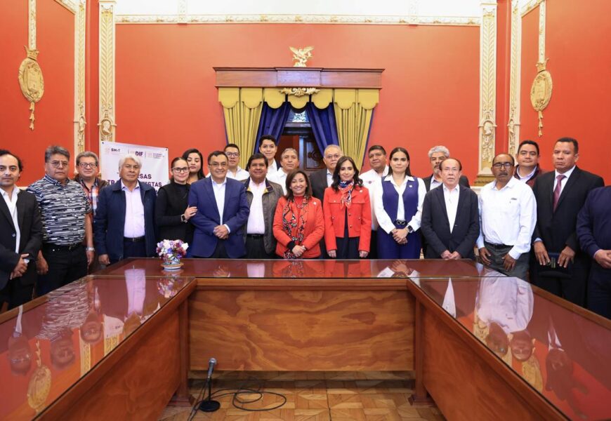 Gobierno y transportistas acuerdan mantener beneficios