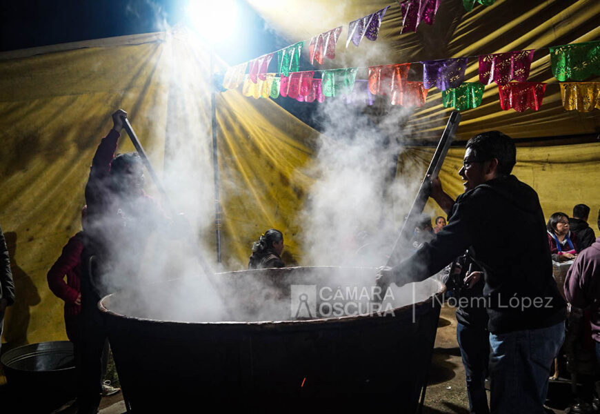 Tradicional Mole Prieto en Contla de Juan Cuamatzi