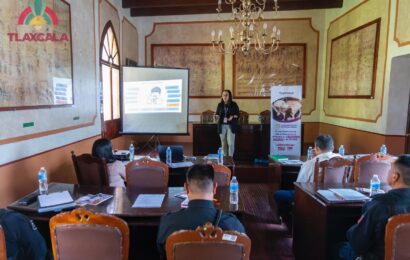 Capacitan a funcionarios de Tlaxcala en bienestar animal