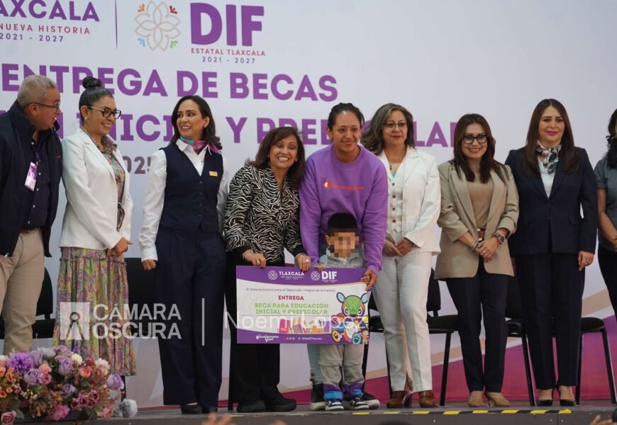 Becas para la Educación Inicial llegan a mil niñas y niños Becas para la Educación Inicial llegan a mil niñas y niños