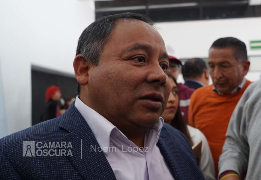 Apizaco combate incendios con víveres y pipas