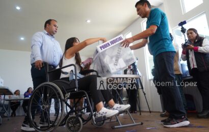 INE realiza demostración de votación