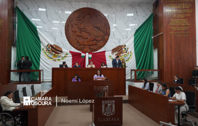 Tecuelhuetzin Xicohténcatl al Muro de Honor del Congreso