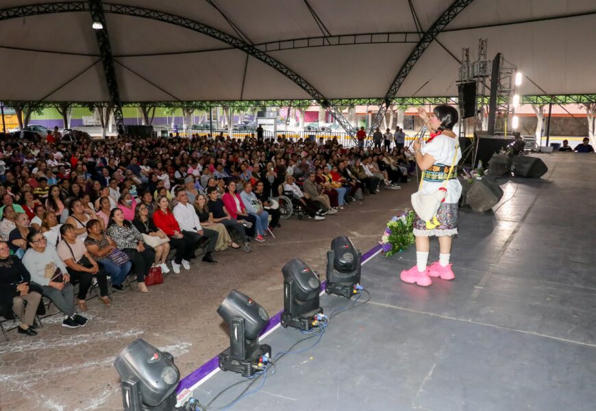 Ayuntamiento de Tlaxcala celebra a mamás con evento lleno de sorpresas y alegría