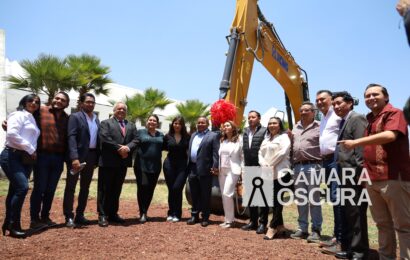 Entrega de maquinaria impulsa infraestructura hídrica en Apizaco