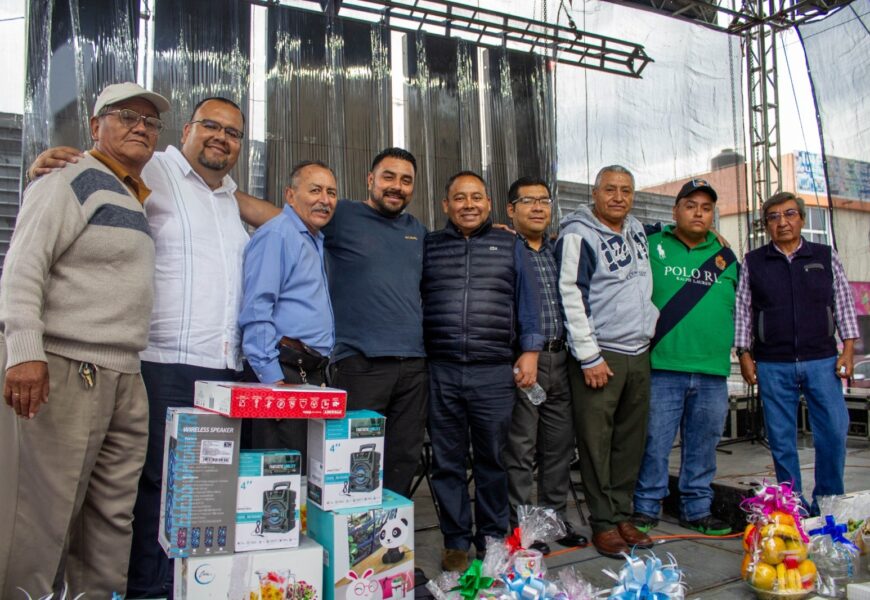 Celebración del Día de las Madres en Apizaco reúne a familias y autoridades