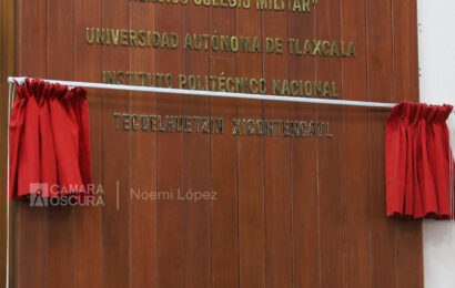 Tecuelhuetzin Xicohtencatl en letras doradas honra legado histórico