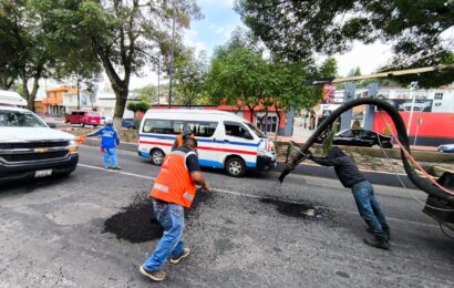 Jornada intensiva de bacheo mejora vialidades de Tlaxcala tras lluvias