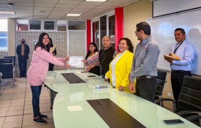 Certificación en inglés impulsa calidad académica en UPTx