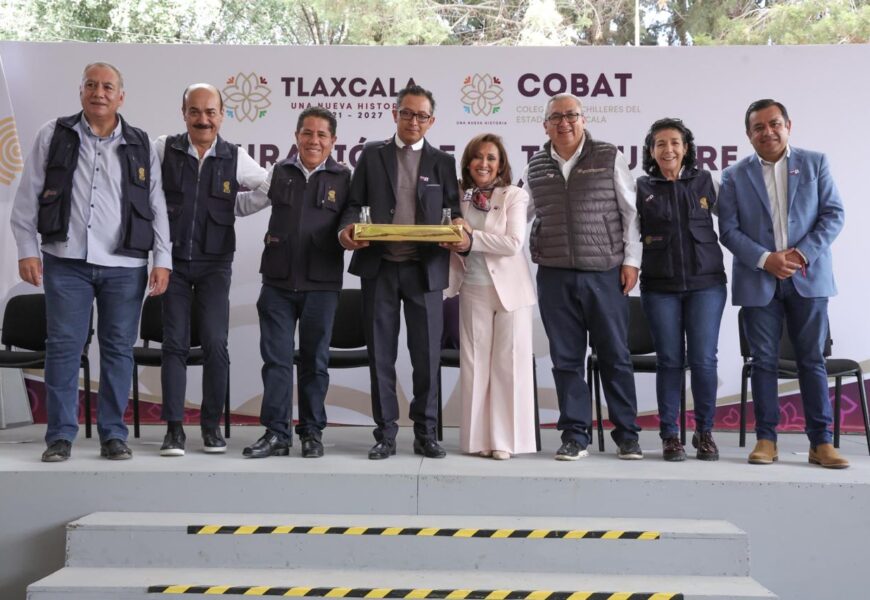 Inauguración de techumbre en COBAT 11