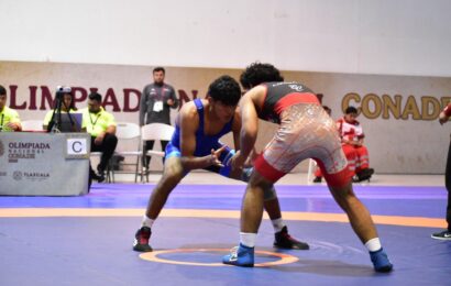 Gladiadores tlaxcaltecas del estilo libre ganan bronce en CONADE 2025