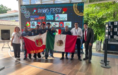 Estudiantes tlaxcaltecas ganan Robofest 2025 con talento en robótica