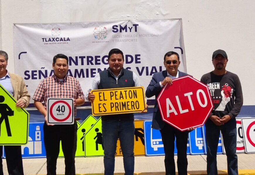 SMyT mejora movilidad con señalización vial en varios municipios del estado