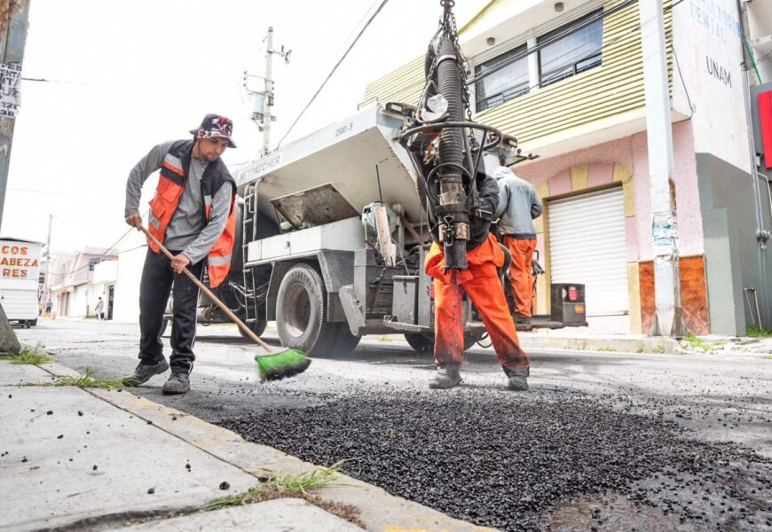 Retoman Programa Municipal de Bacheo  en  vialidades de Tlaxcala