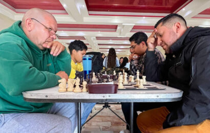 Magno Torneo de Ajedrez reúne a 100 jugadores