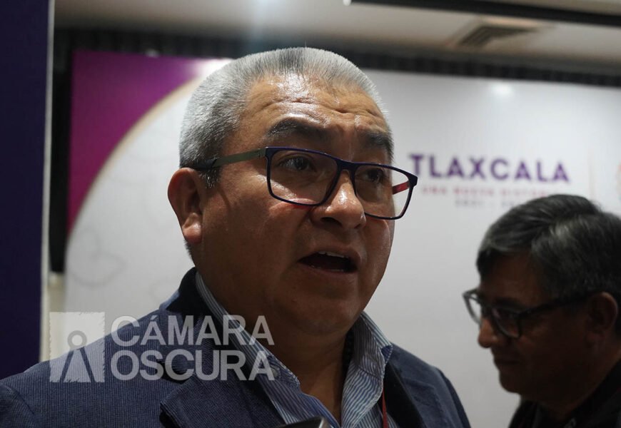 Certificados de educación básica reflejan compromiso por mejorar