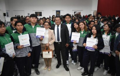 Excelencia estudiantil CECyTE Tlaxcala 2025