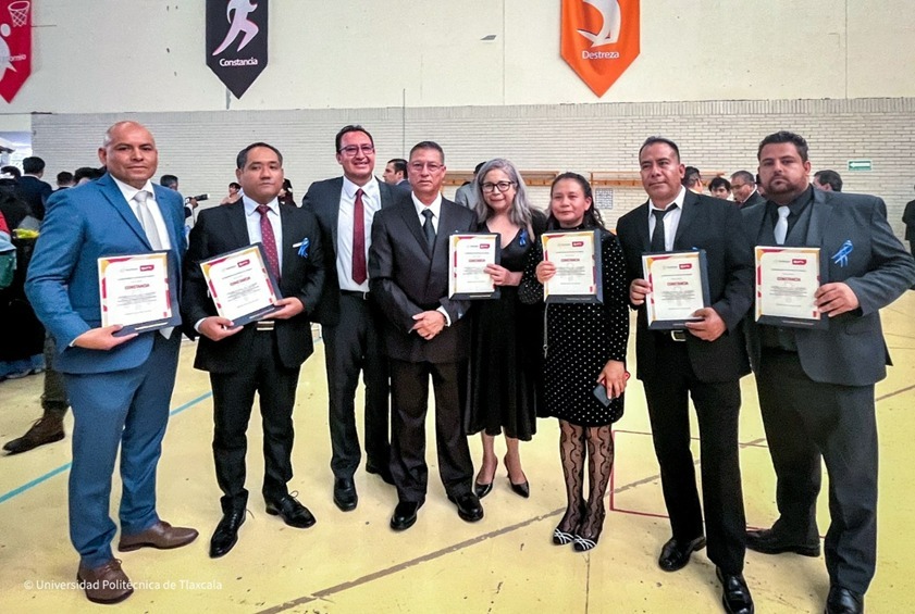 UPT reconoce a nueva generación de profesionales