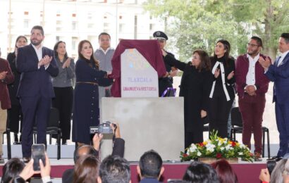Lorena Cuéllar Cisneros coloca primera piedra de salas judiciales en Tlaxcala